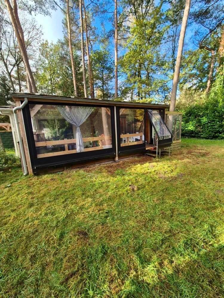 Cosy Chalet Veluwe With A Spacious Garden And Veranda Doornspijk Kültér fotó